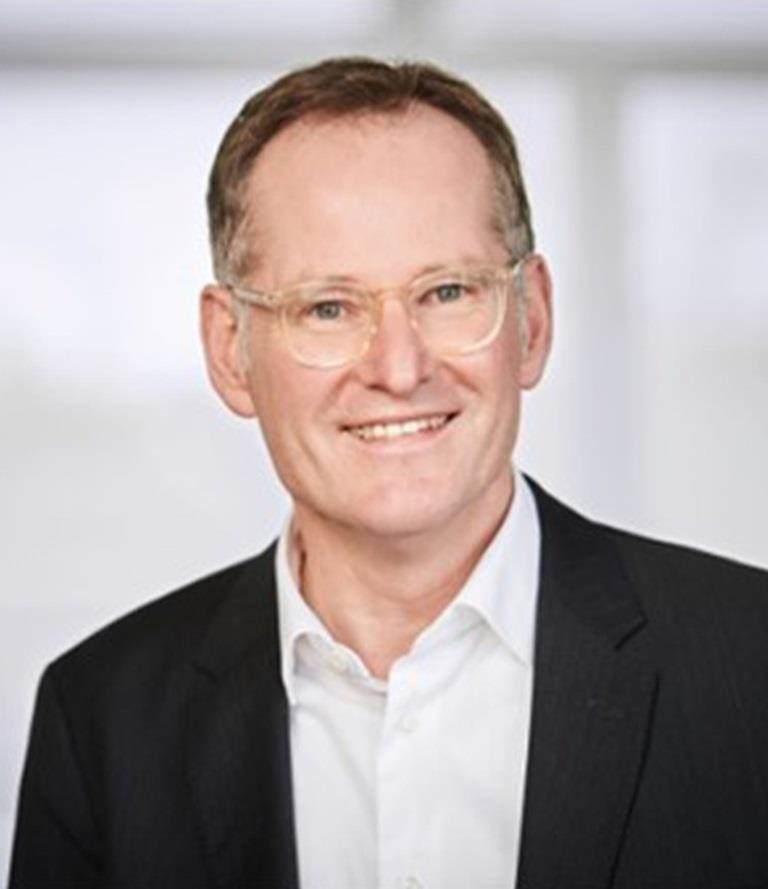 Dr. Thomas Riermeier